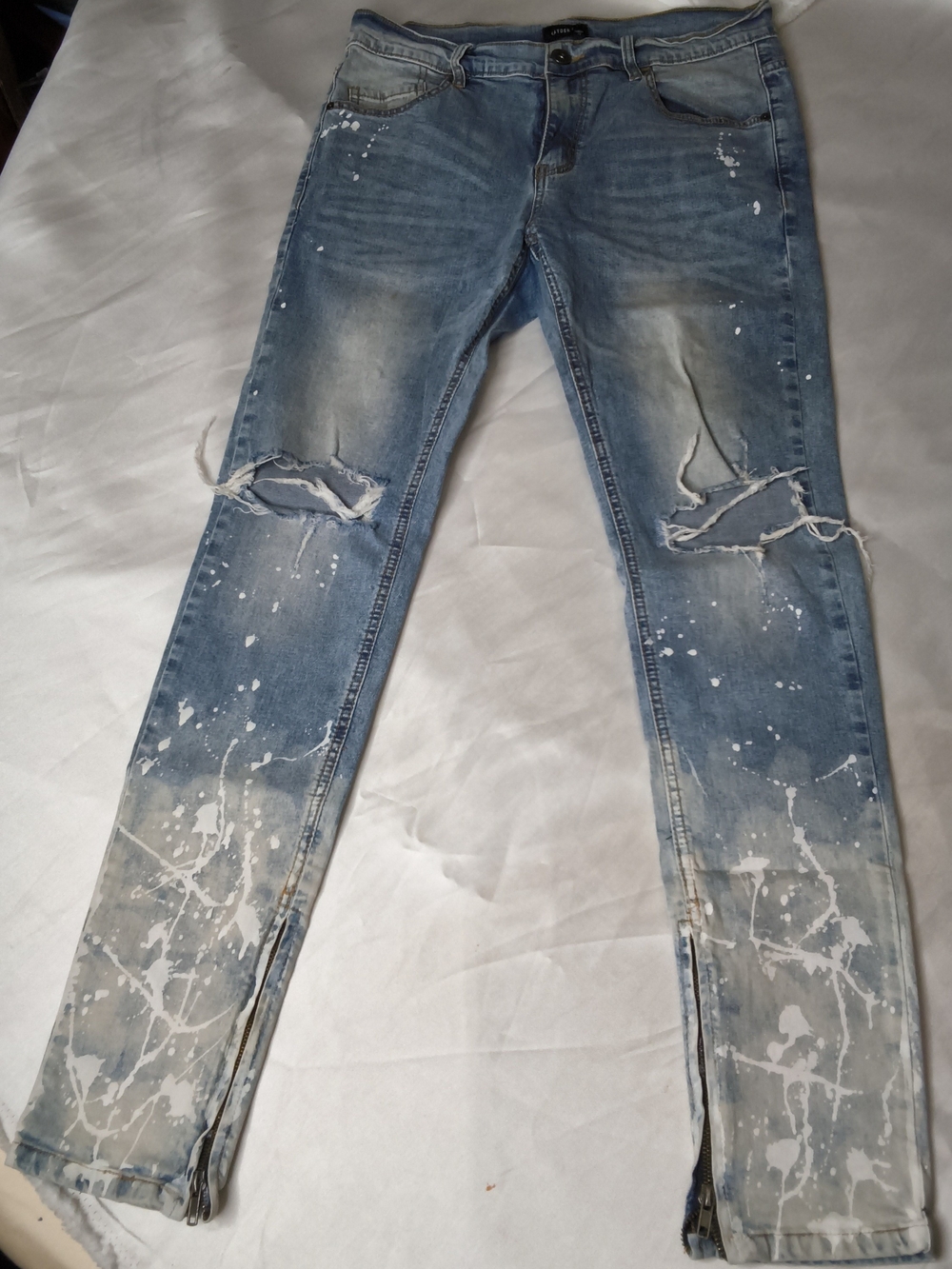 Men's Skinny Distressed Paint-Splatter Jeans - Light Blue